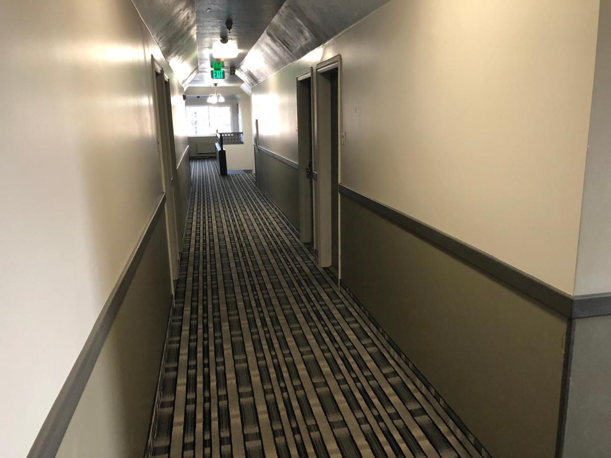 Clearfield Ameri-Stay Inn & Suites מראה חיצוני תמונה